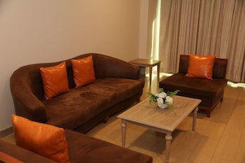 Crystal Palace Luxury Hotel