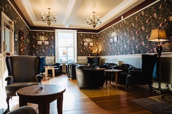 Gleesons Restaurant & Rooms