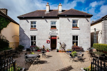 Gleesons Restaurant & Rooms