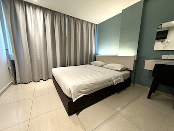 De Uptown Hotel @ P.J. 222