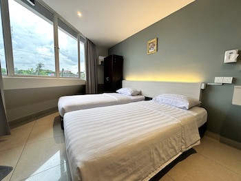 De Uptown Hotel @ P.J. 222