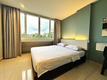De Uptown Hotel @ P.J. 222