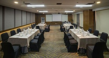 El Royale Jakarta (Adults Only)