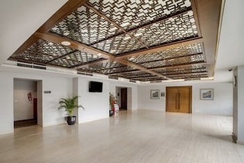 El Royale Jakarta (Adults Only)