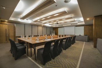El Royale Jakarta (Adults Only)