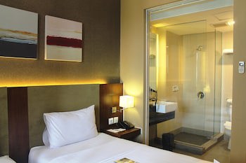 El Royale Jakarta (Adults Only)