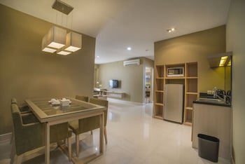 El Royale Jakarta (Adults Only)