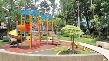El Royale Jakarta (Adults Only)