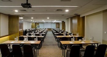 El Royale Jakarta (Adults Only)