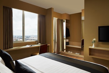 El Royale Jakarta (Adults Only)