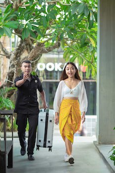 Frii Bali Echo Beach