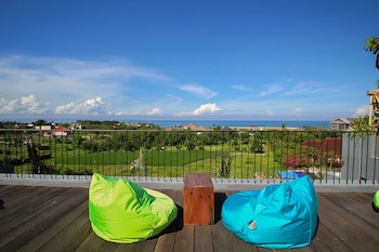 Frii Bali Echo Beach