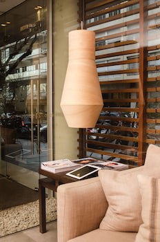 27 Suites Apart Hotel