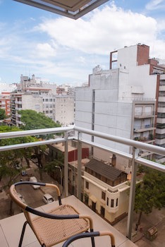 27 Suites Apart Hotel