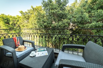 Dizengoff Avenue Hotel