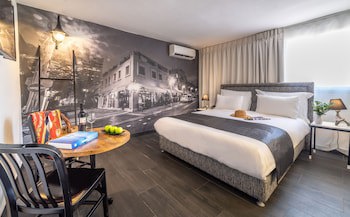 Dizengoff Avenue Hotel