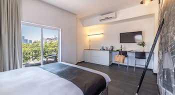 Dizengoff Avenue Hotel