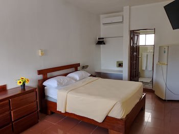 Hotel Garant & Suites