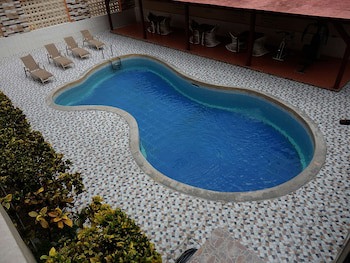 Hotel Garant & Suites