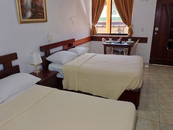 Hotel Garant & Suites