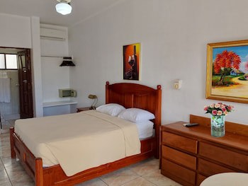 Hotel Garant & Suites