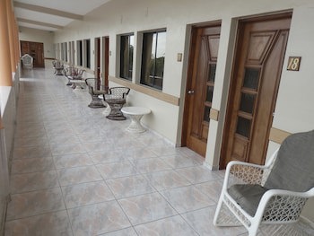 Hotel Garant & Suites