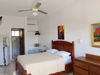 Hotel Garant & Suites