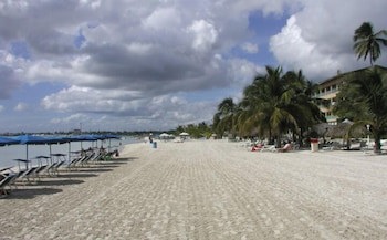 Hotel Garant & Suites