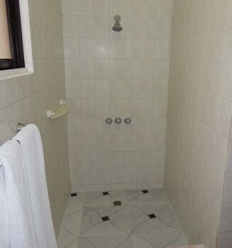 Hotel Garant & Suites