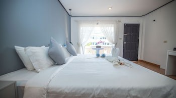 Blue Carina Hotel