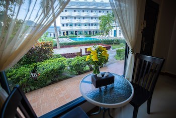 Blue Carina Hotel