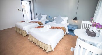 Blue Carina Hotel