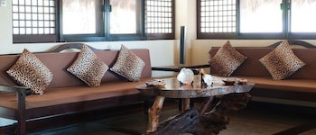 Nabulao Beach And Dive Resort