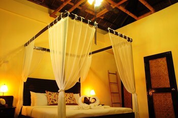 Nabulao Beach And Dive Resort