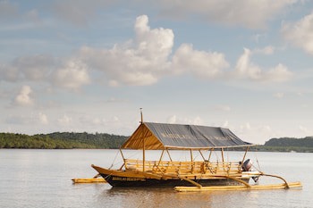 Nabulao Beach And Dive Resort