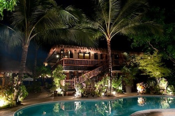 Nabulao Beach And Dive Resort