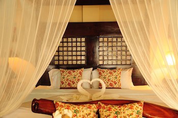 Nabulao Beach And Dive Resort