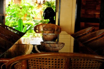 Nabulao Beach And Dive Resort