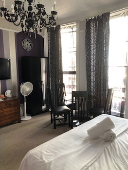 Brighton Surf Guest House