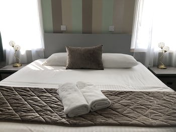 Brighton Surf Guest House
