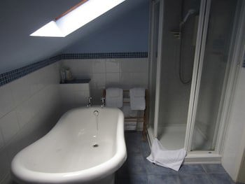 Fairlight Lodge