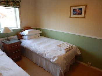 Fairlight Lodge