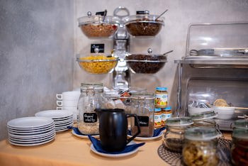 Felicity Garni Hotel