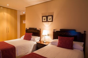 La Casa De La Cadena (Adults Only)