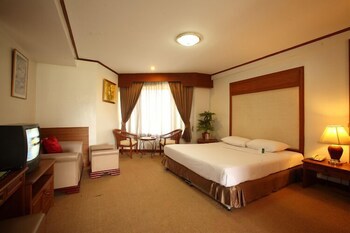 Royal Diamond Hotel