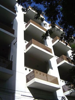 Royal Diamond Hotel