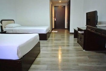 Royal Diamond Hotel