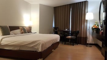 Royal Diamond Hotel