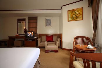 Royal Diamond Hotel