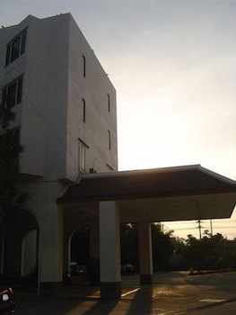 Royal Diamond Hotel